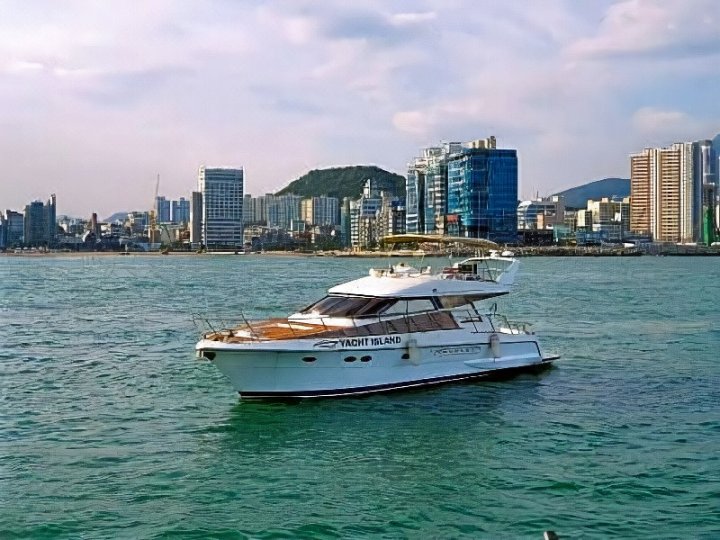 艇岛酒店(Yacht Island)