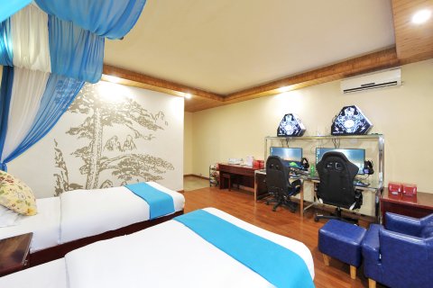 峨眉山梦想家电竞主题酒店