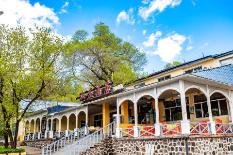 镜泊湖山庄酒店