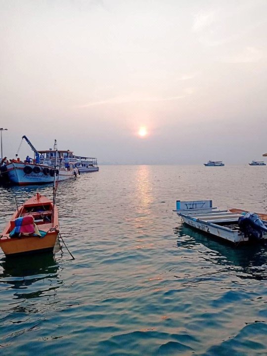 朋友之家酒店 - 小珊瑚岛(Friend's House - Koh Larn)