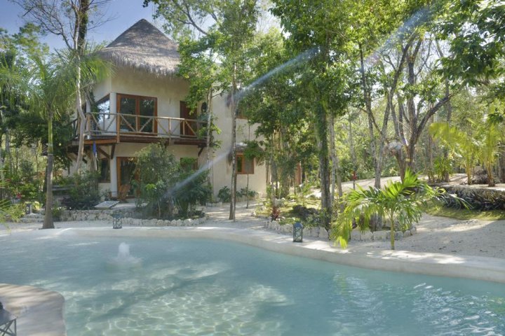 一片天空华丽丛林旅馆(Cachito de Cielo Luxury Jungle Lodge)