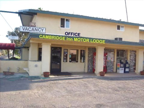 剑桥汽车旅馆(Cambridge Inn Motor Lodge)