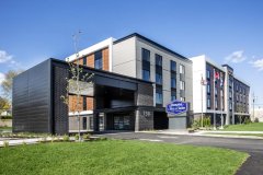 魁北克市博波尔希尔顿欢朋套房酒店(Hampton Inn & Suites by Hilton Québec - Beauport)
