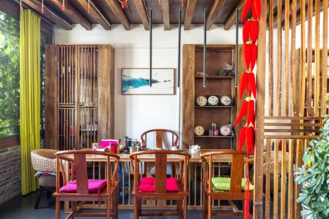 丽江古道烟雨客栈(丽江古城大水车店)