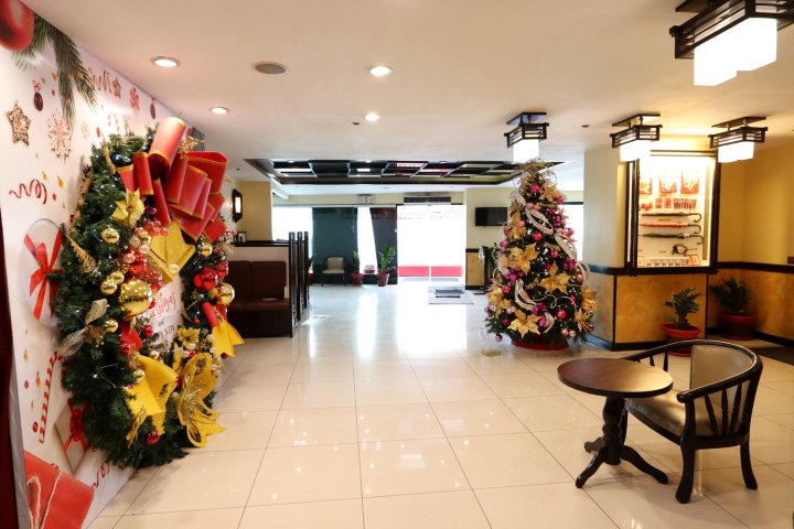 崇光棉兰老大道酒店(Hotel Sogo Mindanao Ave.)