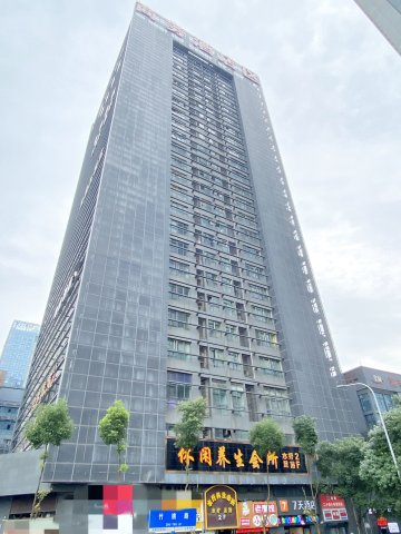 7天酒店(重庆龙头寺火车北站高铁站店)