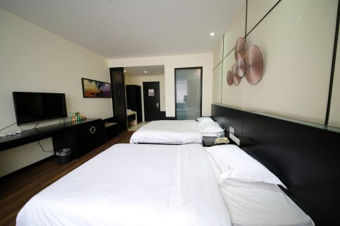 泰9酒店(杜尔伯特店)