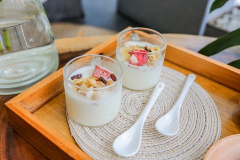 阳朔1Q84宿(遇龙河生态公园千古情店)