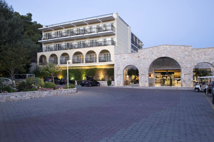 温德姆杜切阿提卡里维埃拉酒店(Dolce by Wyndham Athens Attica Riviera)