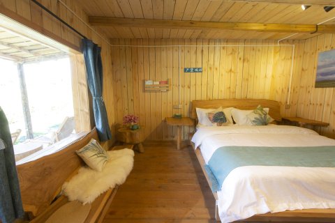 禾木时光里花园民宿