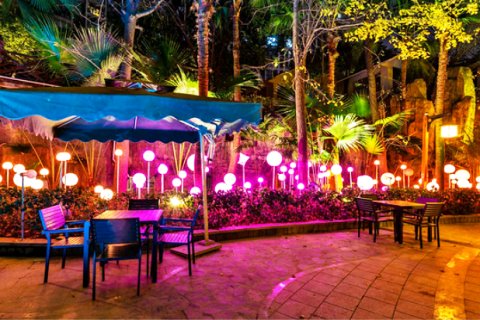 海棠烟雨温泉度假酒店(海棠晓月圣地温泉南滨路店)