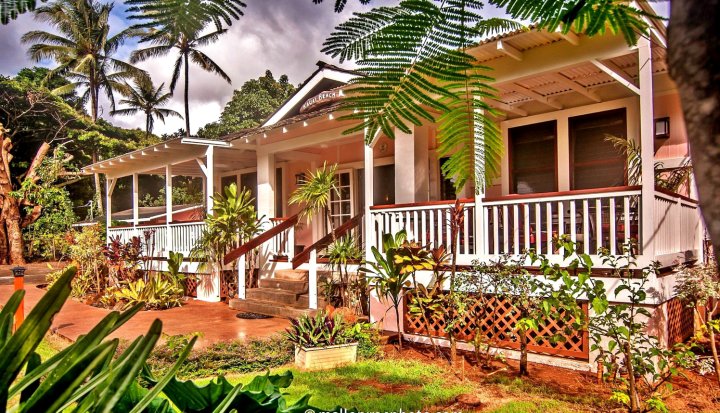 坡伊民宿旅馆(Poipu Bed & Breakfast Inn)