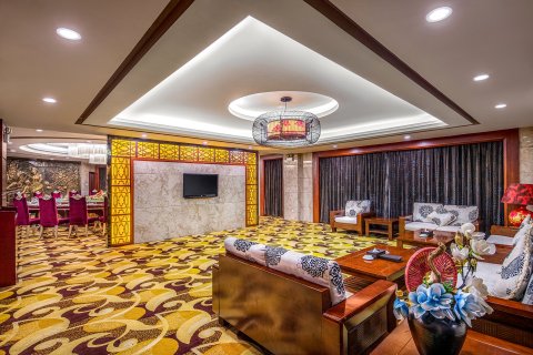 逸景大酒店(湖南工业大学神农万达店)