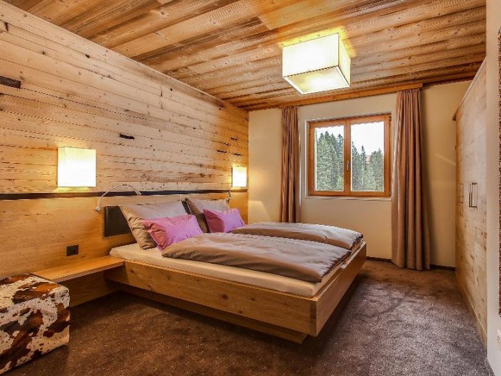 Privà Alpine Lodge Dlx2 - Two Bedroom