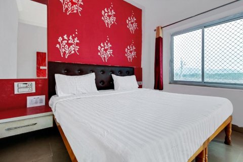 斯波特昂39898拉吉酒店(Spot on 39898 Hotel Raj Inn)