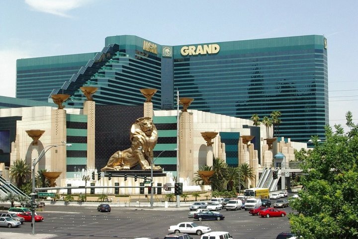 MGM格兰德天空公寓酒店(Skylofts at MGM Grand)