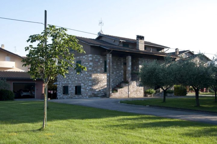 阿西西弗朗西斯科大道住宿加早餐旅馆(La Strada di Francesco d'Assisi)