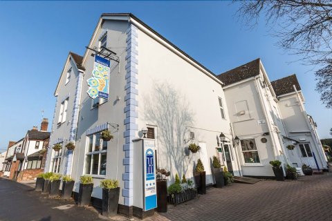 凯尼尔沃思孔雀联排别墅酒店 - 华威(The Peacock Townhouse Hotel Kenilworth - Warwick)