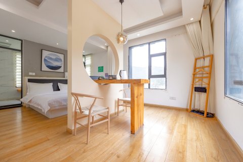 瓦南民宿(稻城亚丁店)