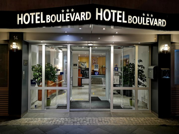 布林瓦酒店(Hotel Boulevard - Superior)