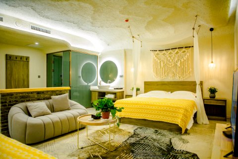 绿洲岛·S酒店(敦煌沙洲夜市店)