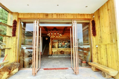 从江加榜梯田田之缘景观山庄