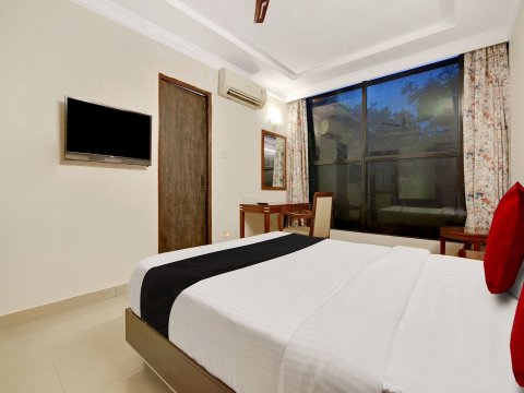 首都 O 11148 号紫水晶商务酒店(Capital O Elegant Amethyst Business Hotel Near Ragigudda Sri Prasanna Anjaneyaswamy Temple)