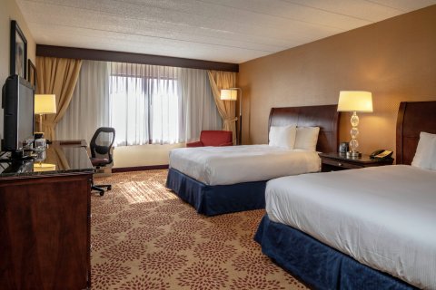 匹兹堡门罗维尔会展中心希尔顿逸林酒店(DoubleTree by Hilton Pittsburgh Monroeville Convention Center)