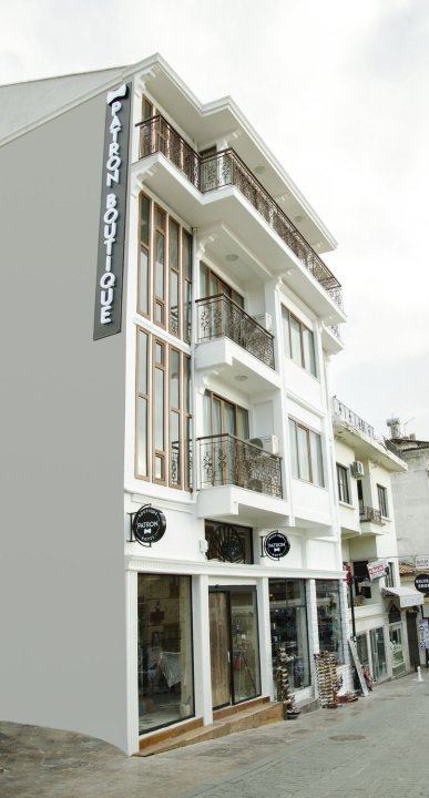 帕特龙酒店(Patron Hotel)