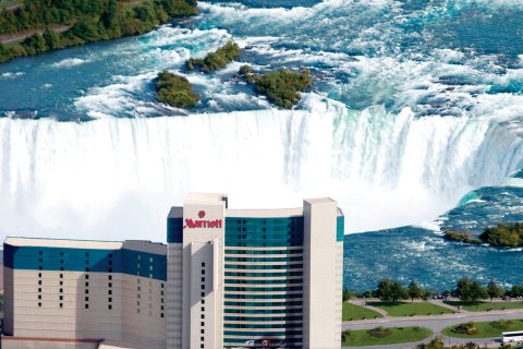 尼亚加拉瀑布瀑景万豪酒店及水疗中心(Niagara Falls Marriott Fallsview Hotel & Spa)
