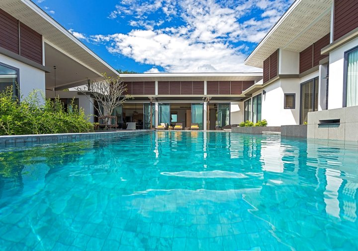 卡萨湾豪华游泳池别墅(CASABAY Luxury Pool Villas by STAY)