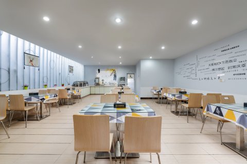 金龙优宿酒店(北海合浦汽车总站店)