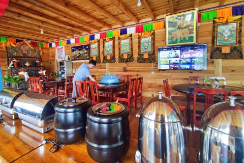 波密七彩行馆(古乡湖景区店)