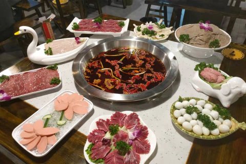 豪阳酒店(若尔盖县人民政府店)