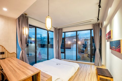 丽江枕月梳云度假别院