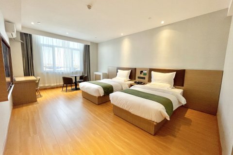 格林豪泰酒店(吉木萨尔准东五彩湾政务中心智选店)