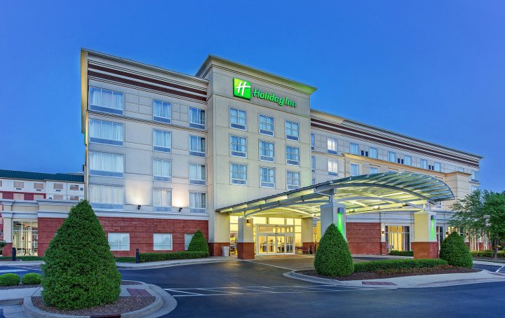 路易斯威尔机场 - 博览会假日酒店 - IHG 旗下酒店(Holiday Inn Louisville Airport - Fair/Expo, an IHG Hotel)