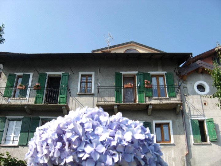 湖畔花园住宿加早餐旅馆(Giardino Sul Lago)