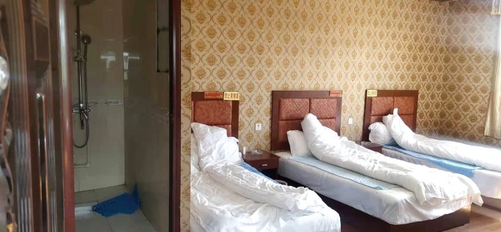 日喀则朗恰家庭旅馆