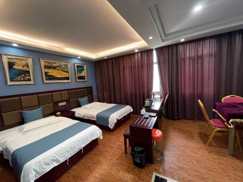 长阳丽锦酒店