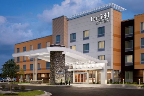 北迈尔斯堡珊瑚角万豪万枫套房酒店(Fairfield by Marriott Inn & Suites Cape Coral North Fort Myers)