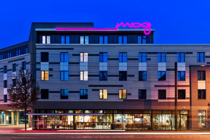 杜塞道夫南莫克西 酒店(Moxy Duesseldorf South)