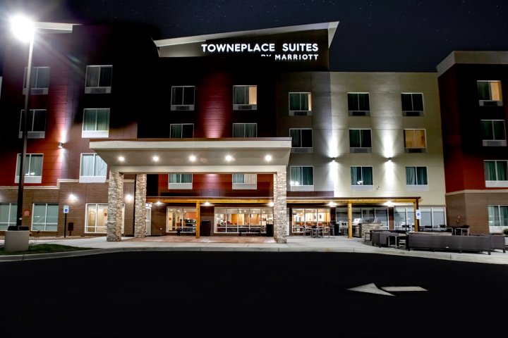 路易斯维尔机场万豪唐普雷斯套房酒店(TownePlace Suites by Marriott Louisville Airport)