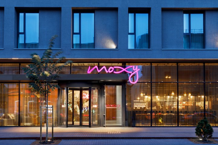 考纳斯莫克西酒店(Moxy Kaunas Center)