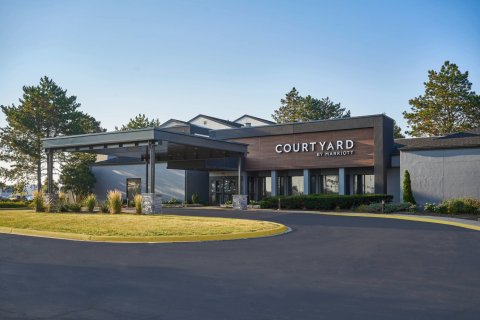 伍德戴尔市/伊塔斯加芝加哥万怡酒店(Courtyard Chicago Wood Dale / Itasca)