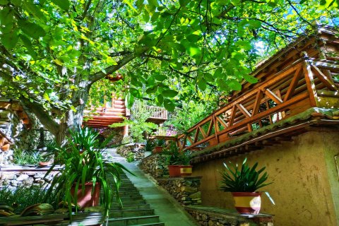 巴塘德嘎林客栈