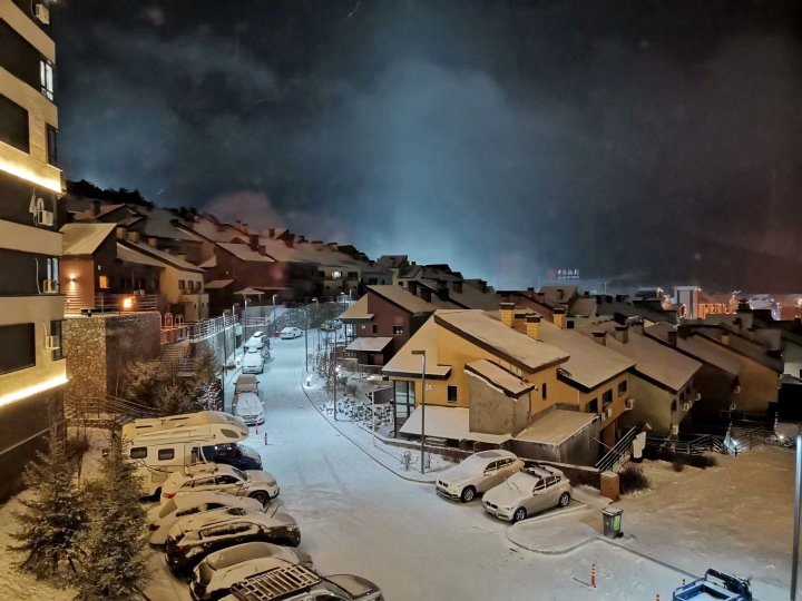 万科松花湖青山陌野公寓