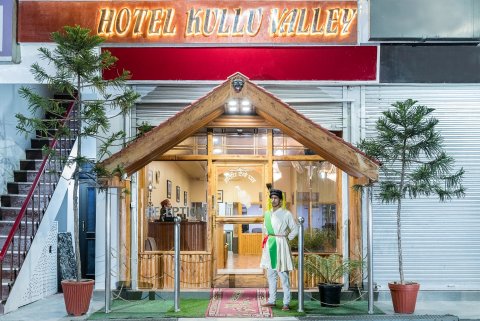 库卢山谷酒店(Hotel Kullu Valley)