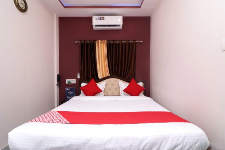 帕德玛瓦蒂酒店(OYO Hotel Padmavati Near Netaji Subhash Chandra Bose International Airport)