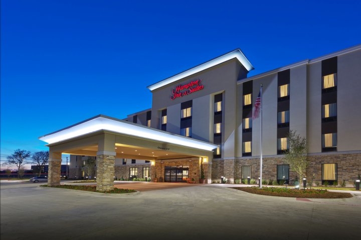 达拉斯/普莱诺东欢朋套房酒店(Hampton Inn & Suites Dallas/Plano-East)